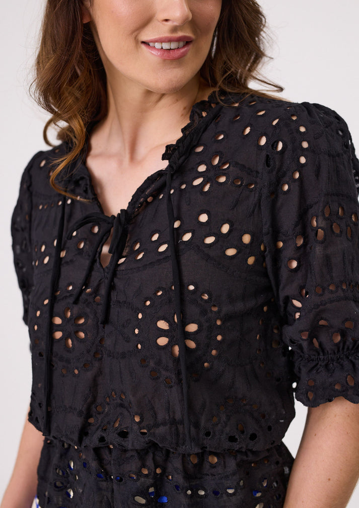 Lemon Tree Milana lace top Black