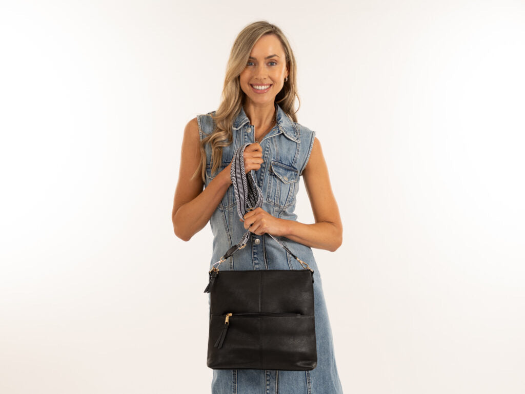 Sassy Duck Robyn Cross body bag Black