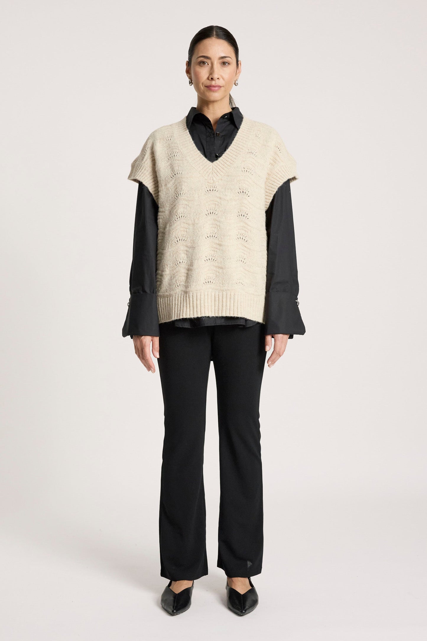 Eb + Ive orin knit vest Dune