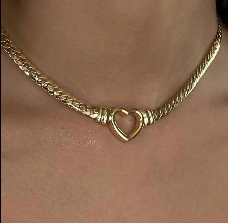 Flying Saucers gold heart chain necklace pre order