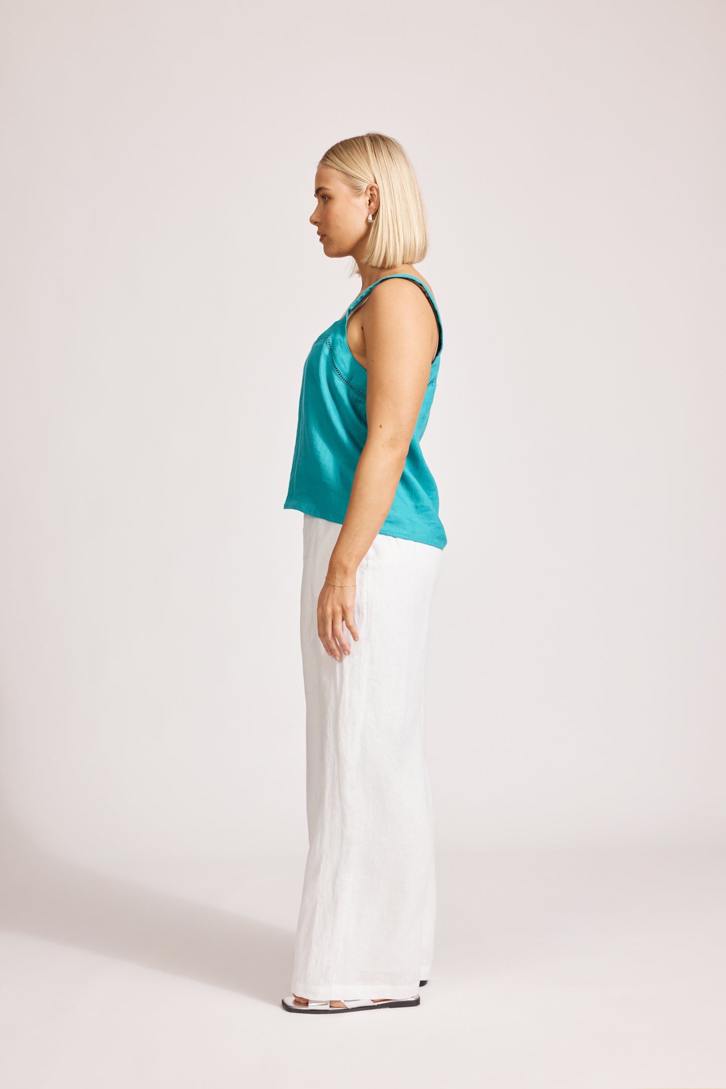 Eb &Ive Miramar tank Lagon