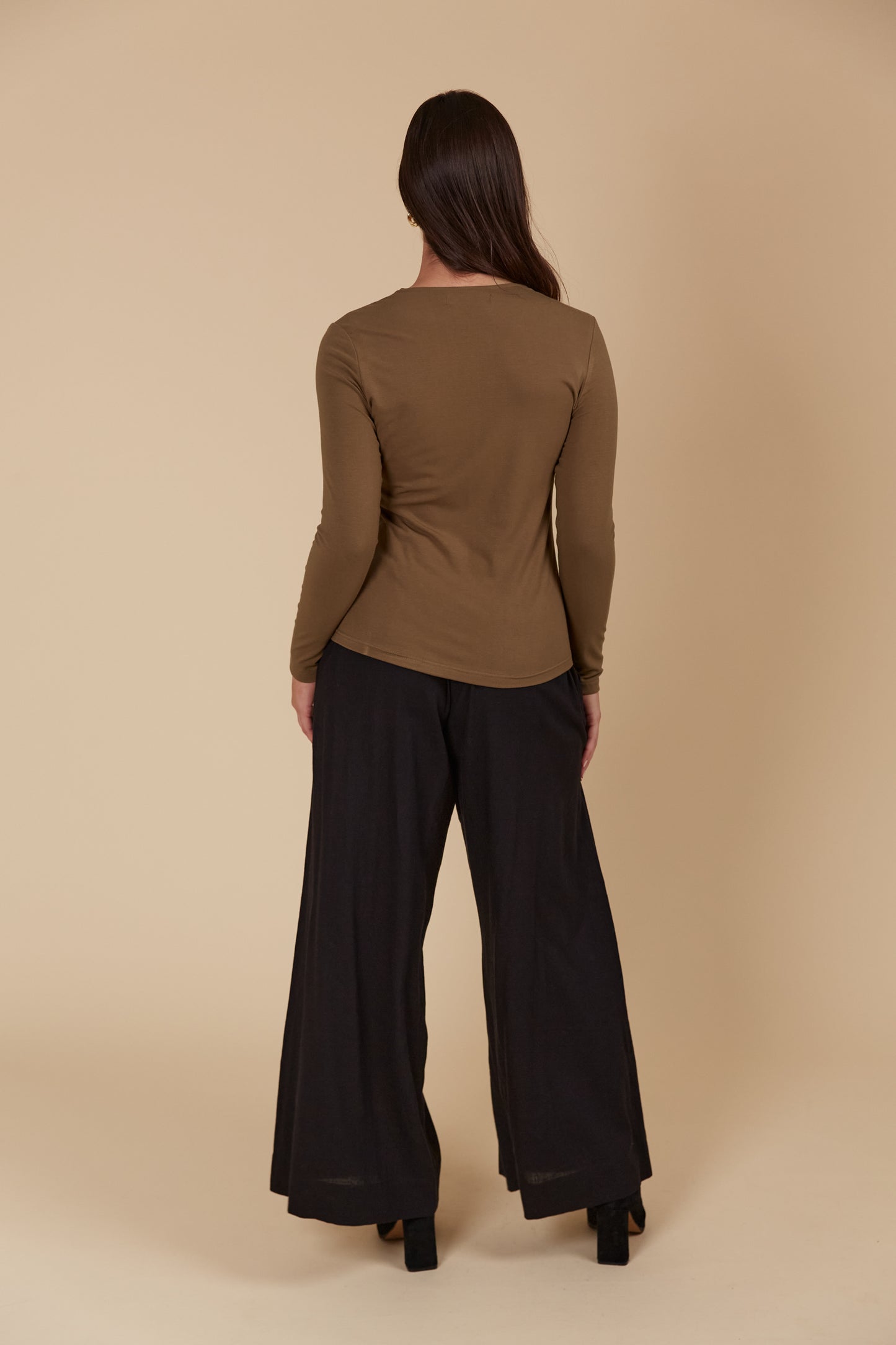 Isle of mine Naira scoop neck top Toffee