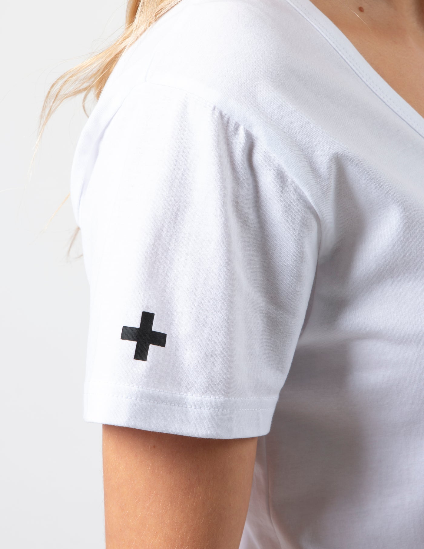 Stella + Gemma VILLA TEE LOGO - WHITE