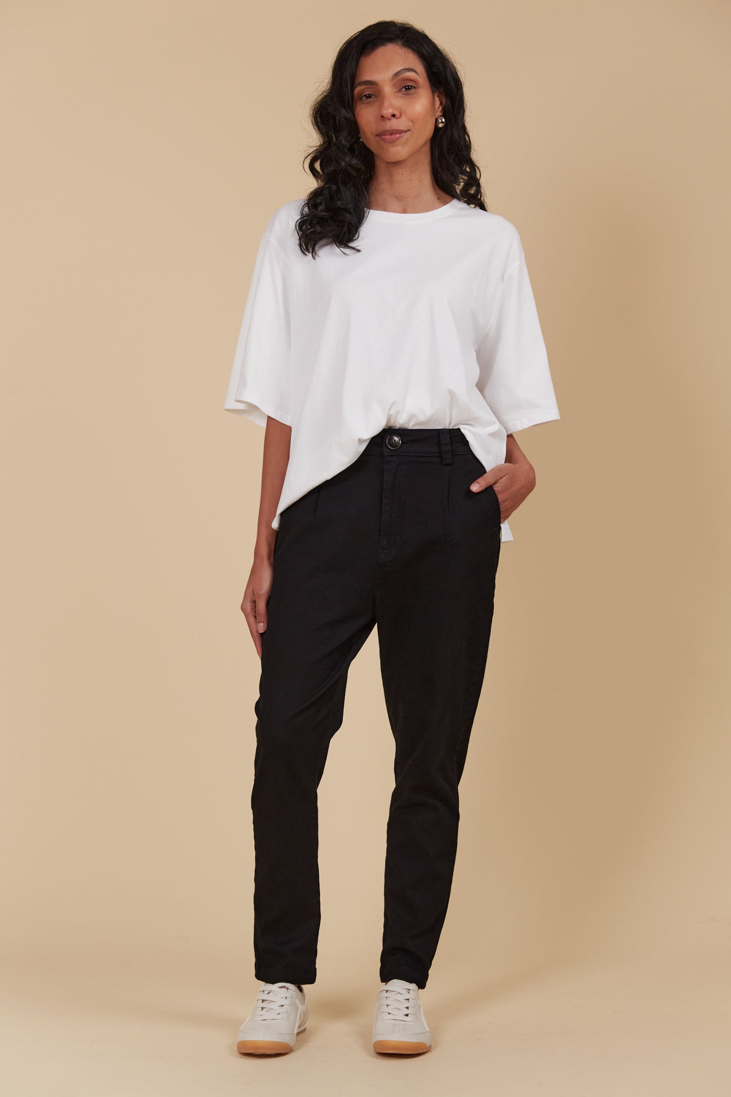 Isle of mine Artemis pant onyx