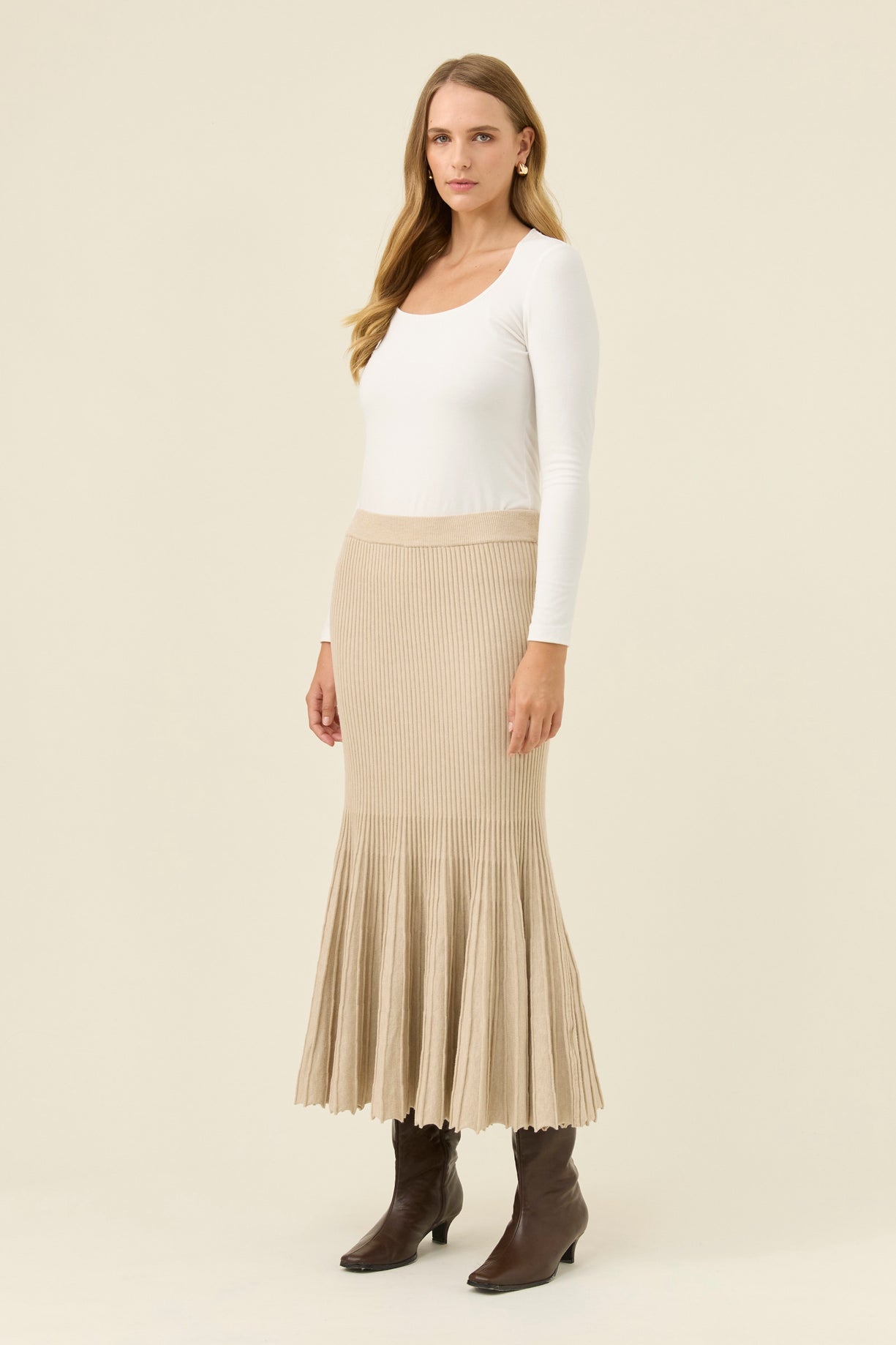 Isle of Mine Nell knit skirt Stone