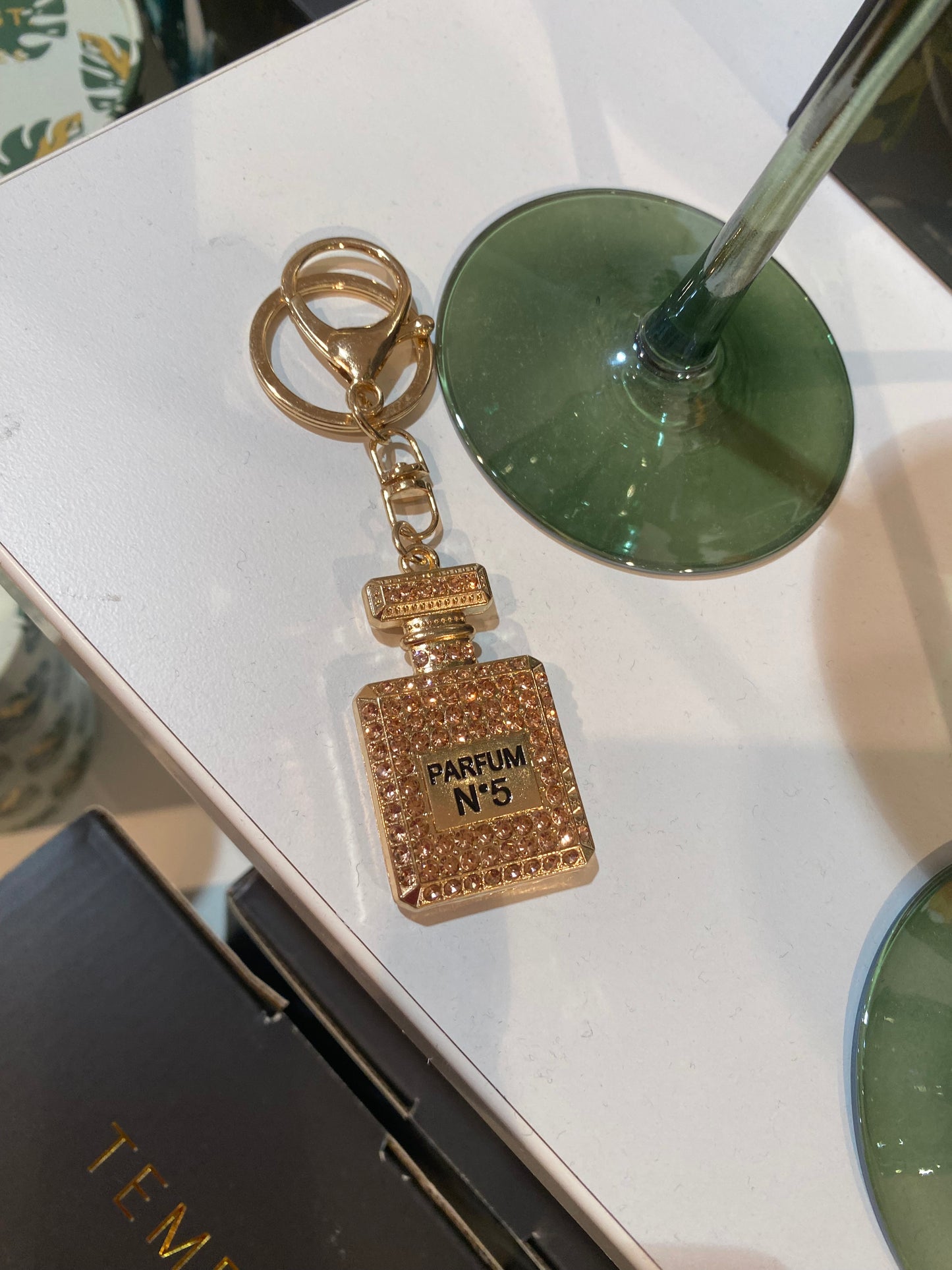 Flying Saucers Key ring gold