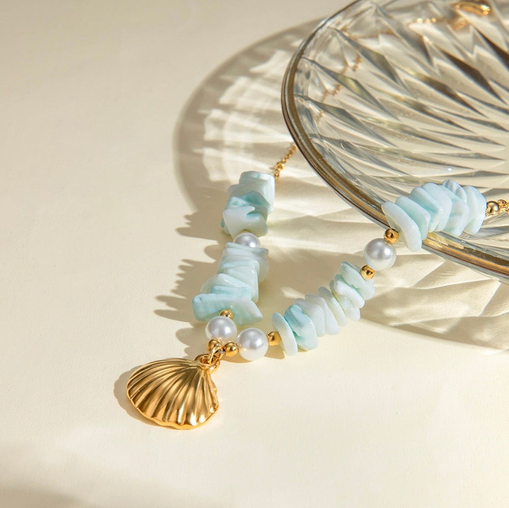 Flying Saucers seashell necklace pre order