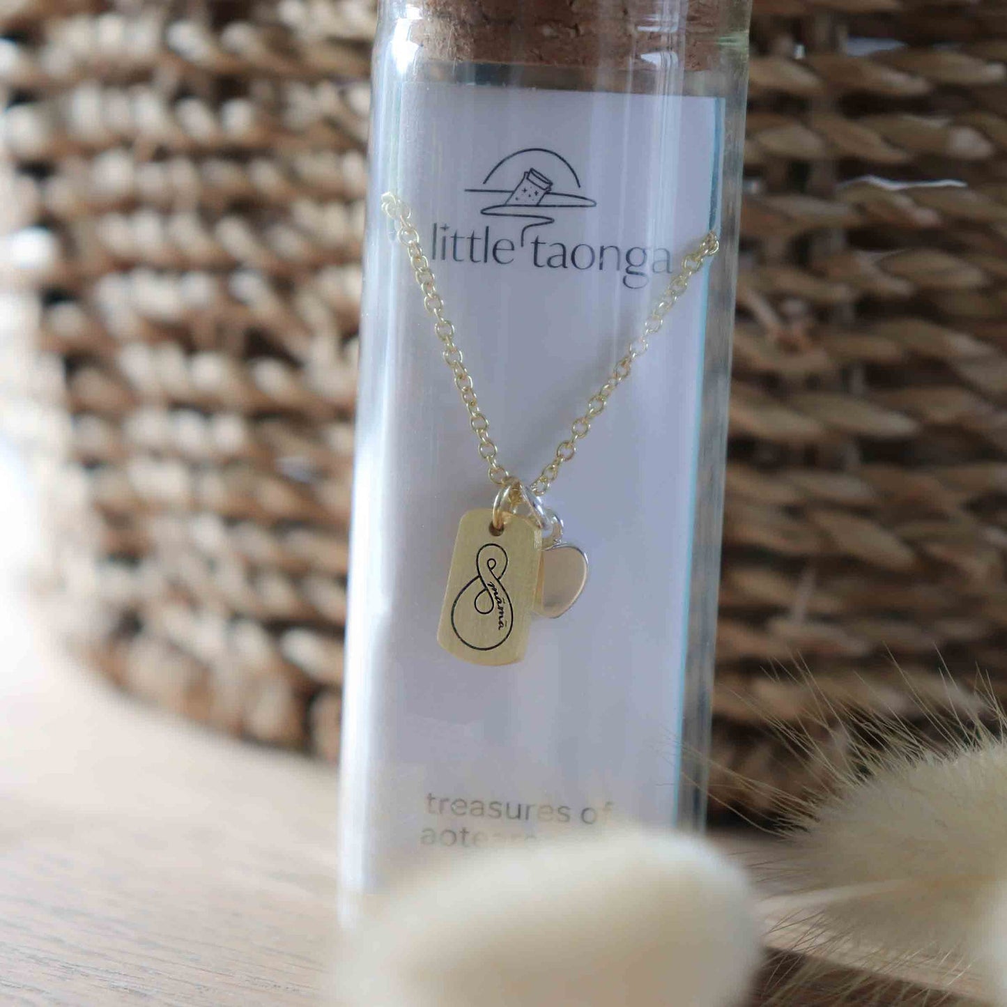 Little Taonga Mama necklace Gold