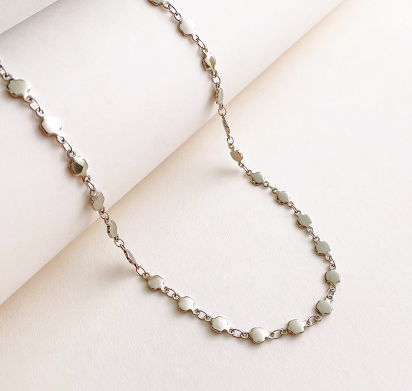 Flying Saucers silver disc chain necklace