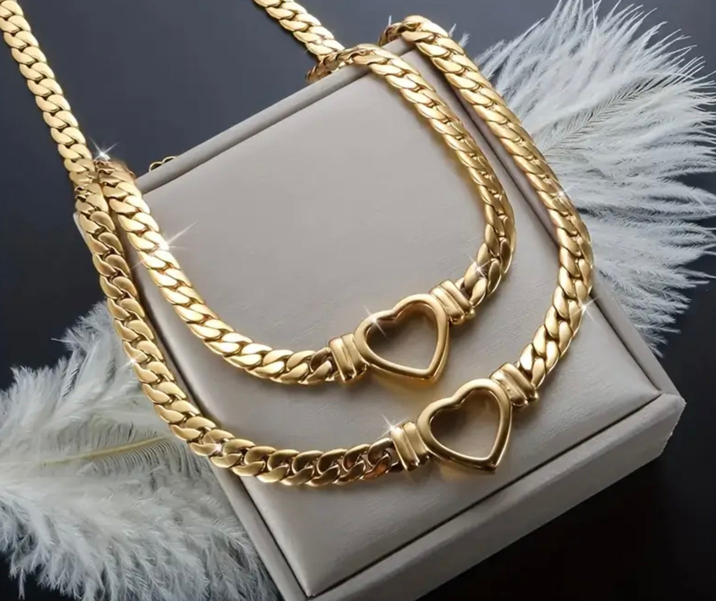 Flying Saucers Gold Heart set