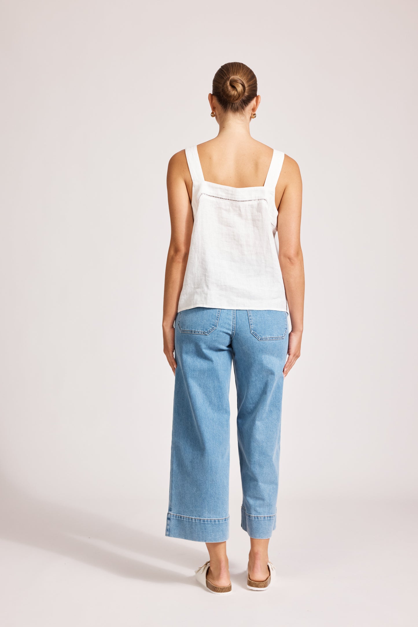 Eb &Ive Miramar tank white