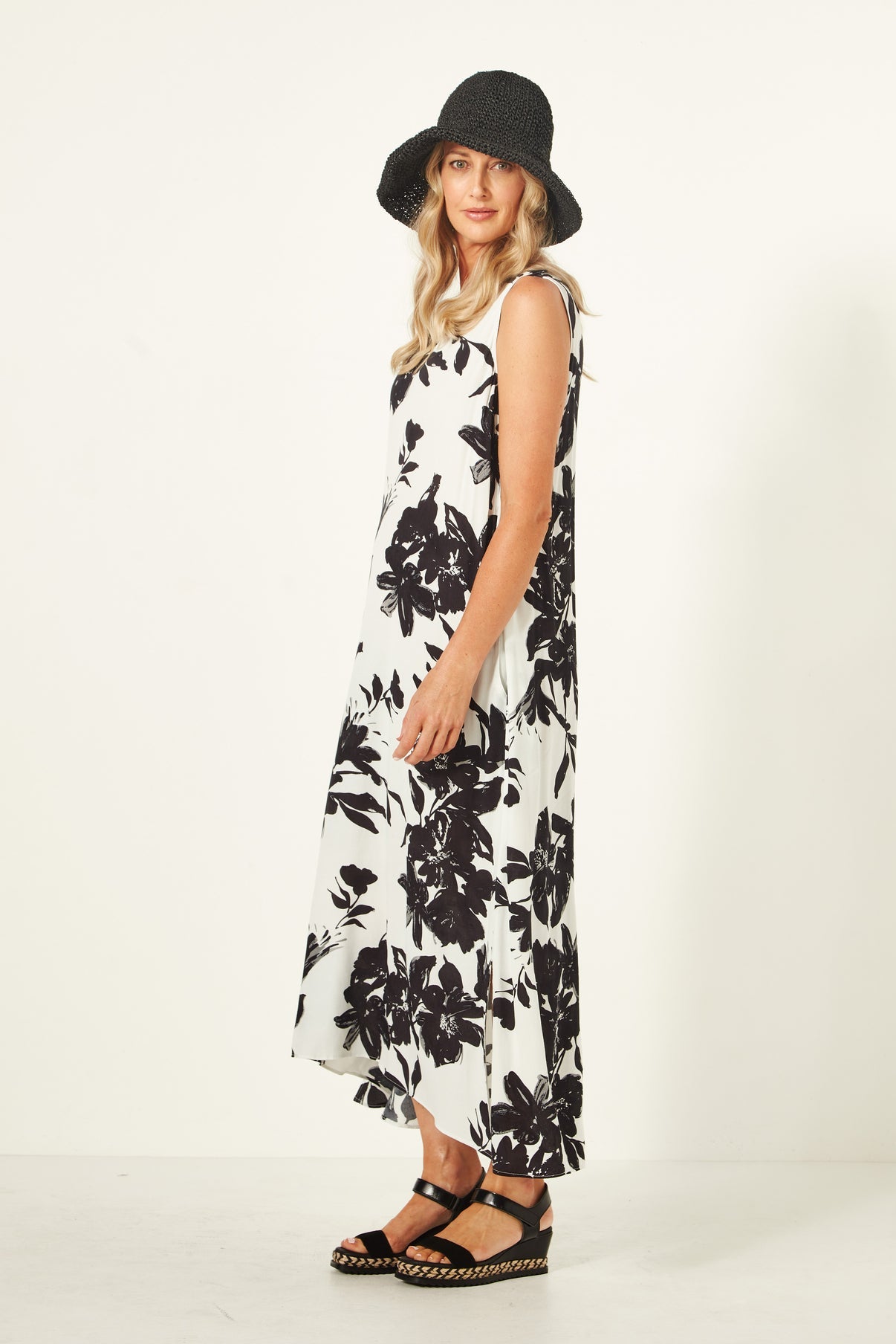 Lemon Tree Lana Dress Blk and white print