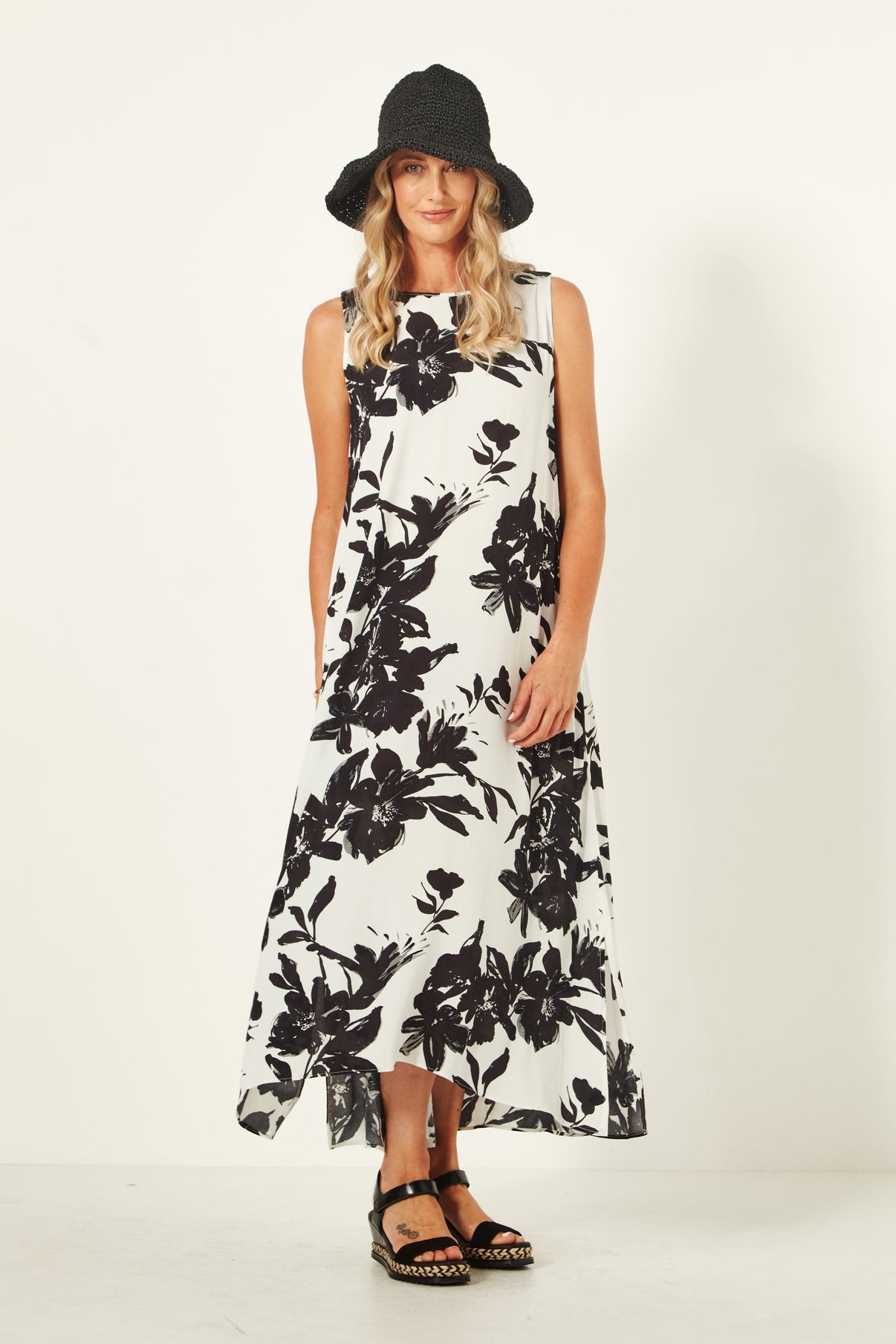 Lemon Tree Lana Dress Blk and white print