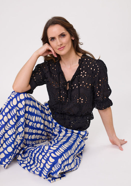 Lemon Tree Milana lace top Black