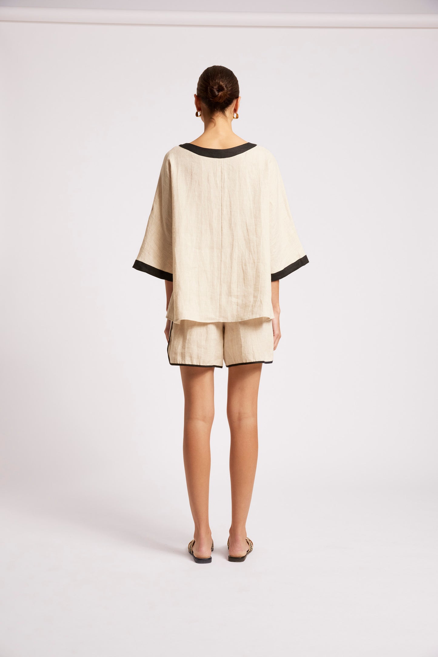 Eb +Ive Maris relaxed top one size black/tusk