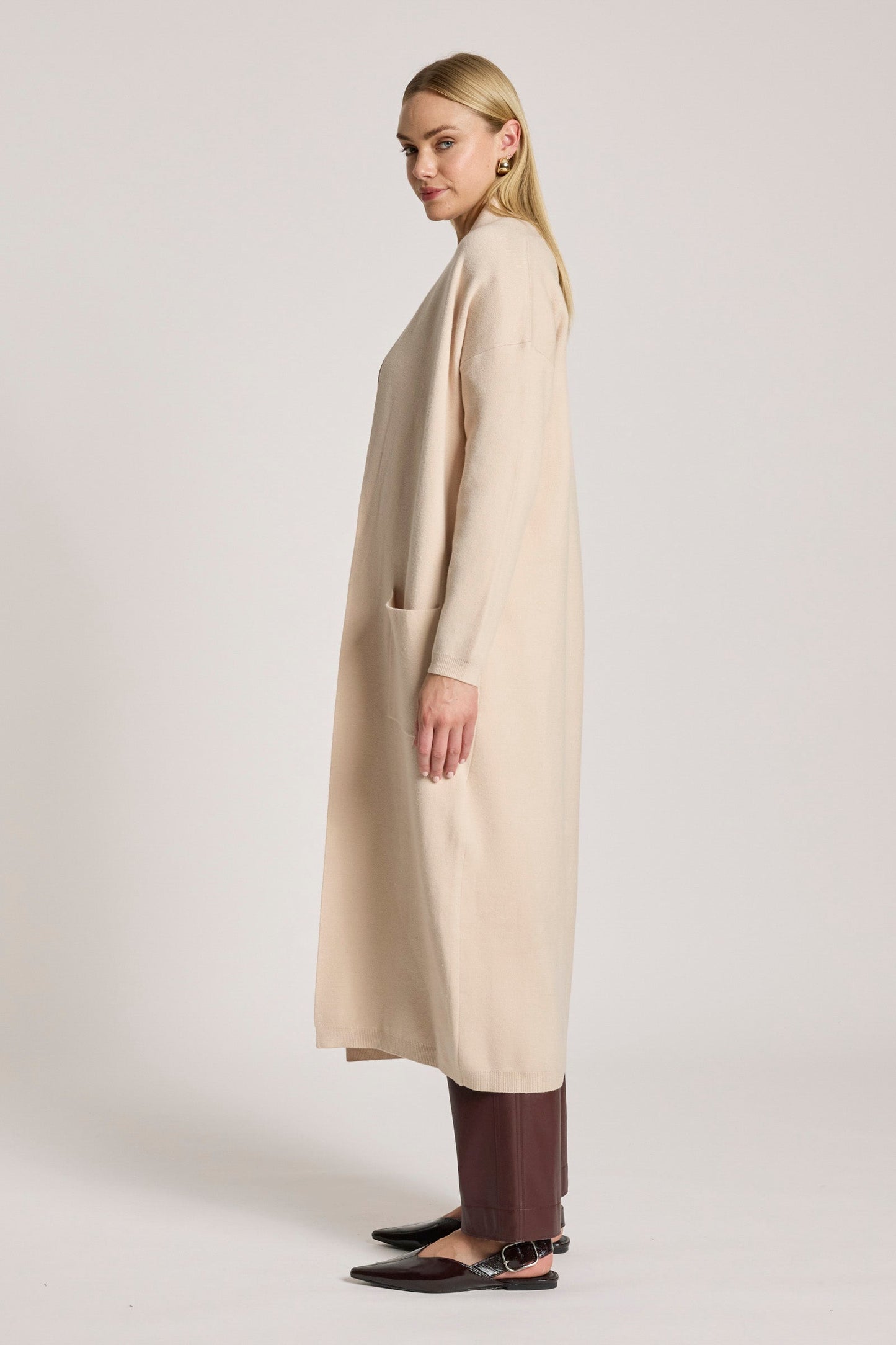 Eb +Ive Zala  Cardigan Bisque