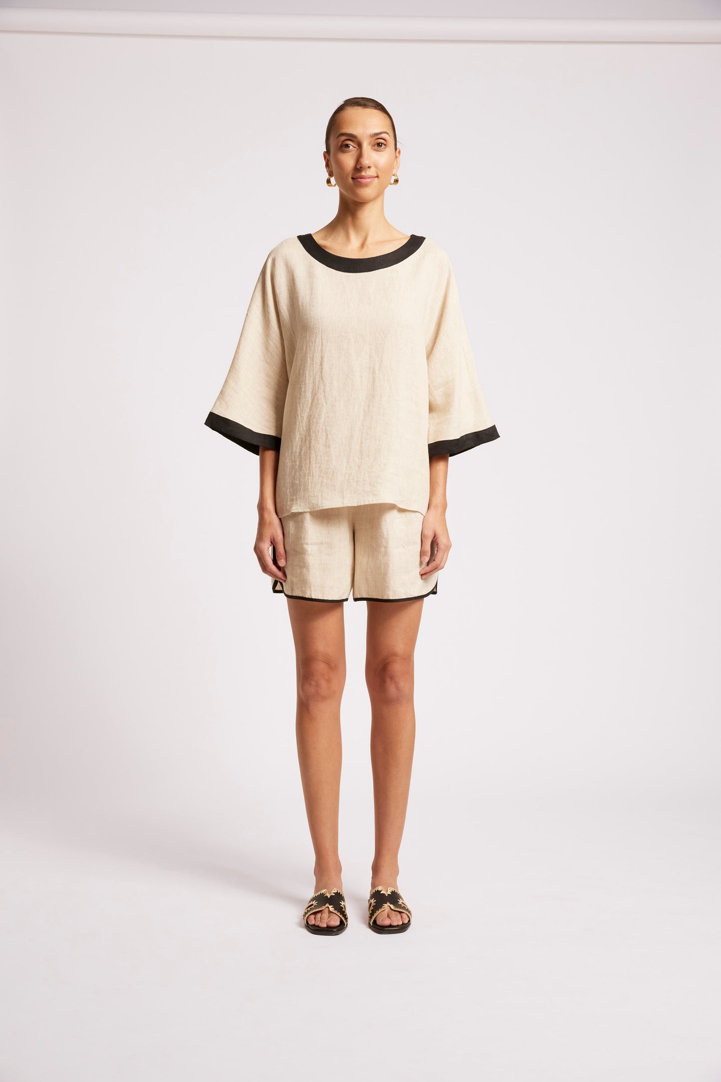 Eb +Ive Maris relaxed top one size black/tusk