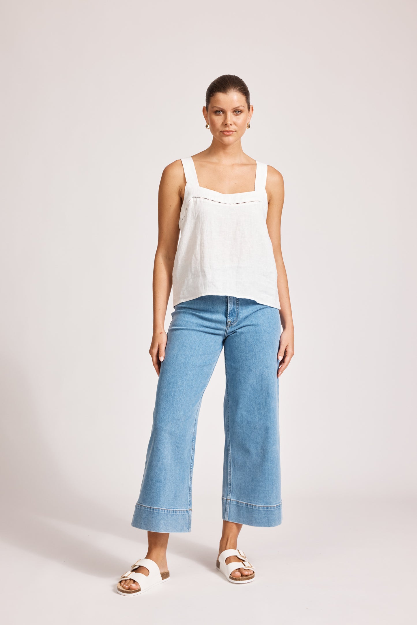 Eb &Ive Miramar tank white