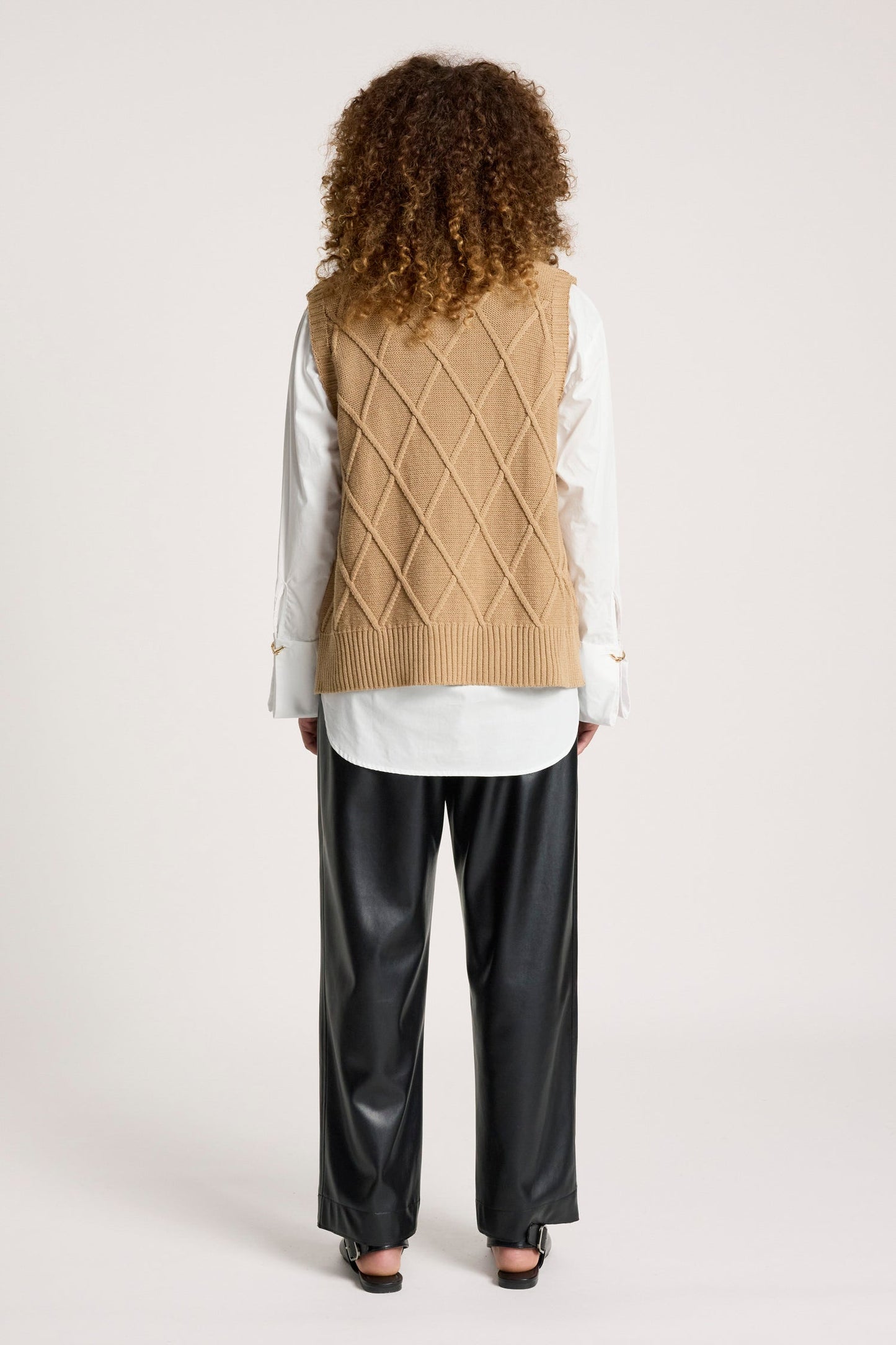 Eb + Ive Leora vest mocha