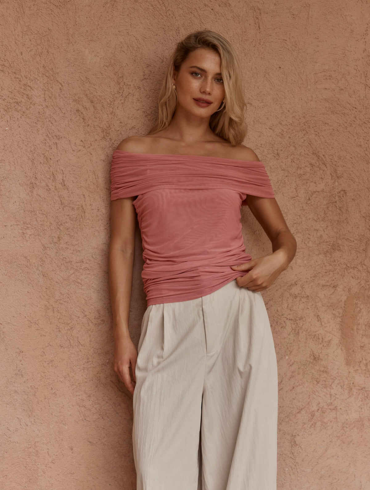Fate Jordon off shoulder top burnt pink