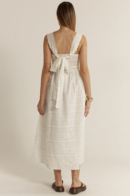 Fate sierra lace dress