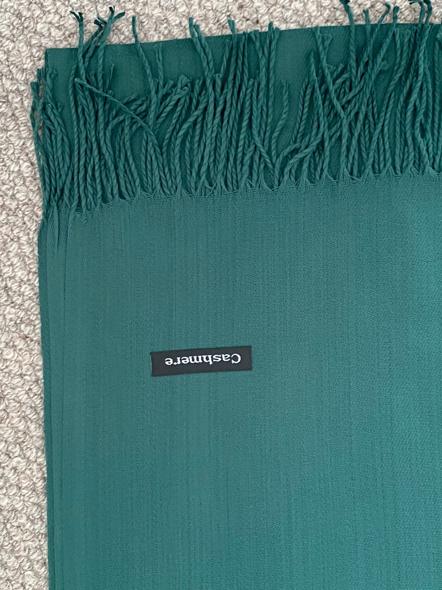 Cashmere scarves Green