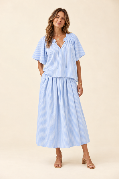 Isle of mine Lyndell maxi skirt light blue
