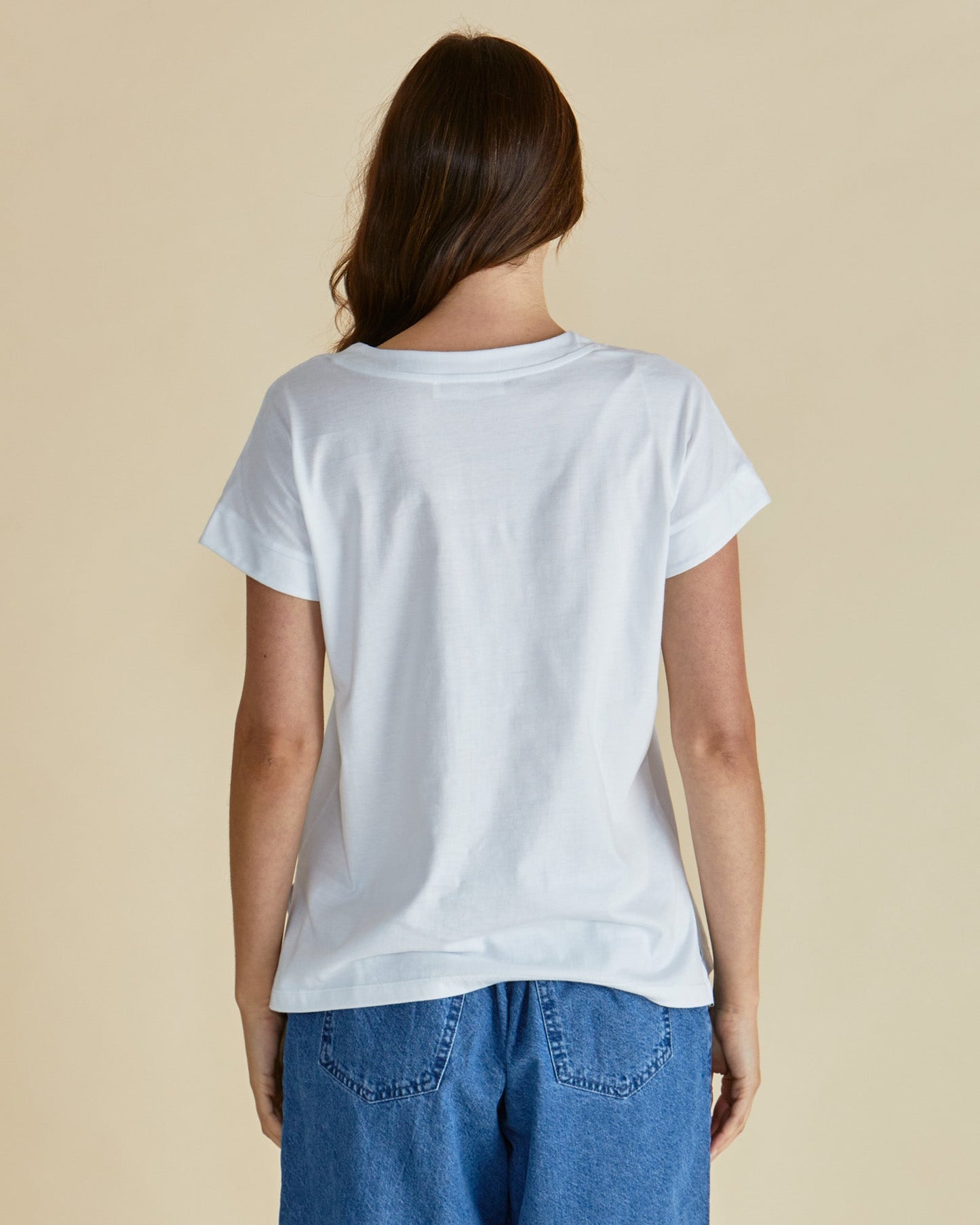 Betty Basics Tracy v neck Tee white