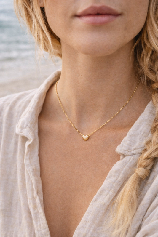 Flying Saucers petite heart necklace