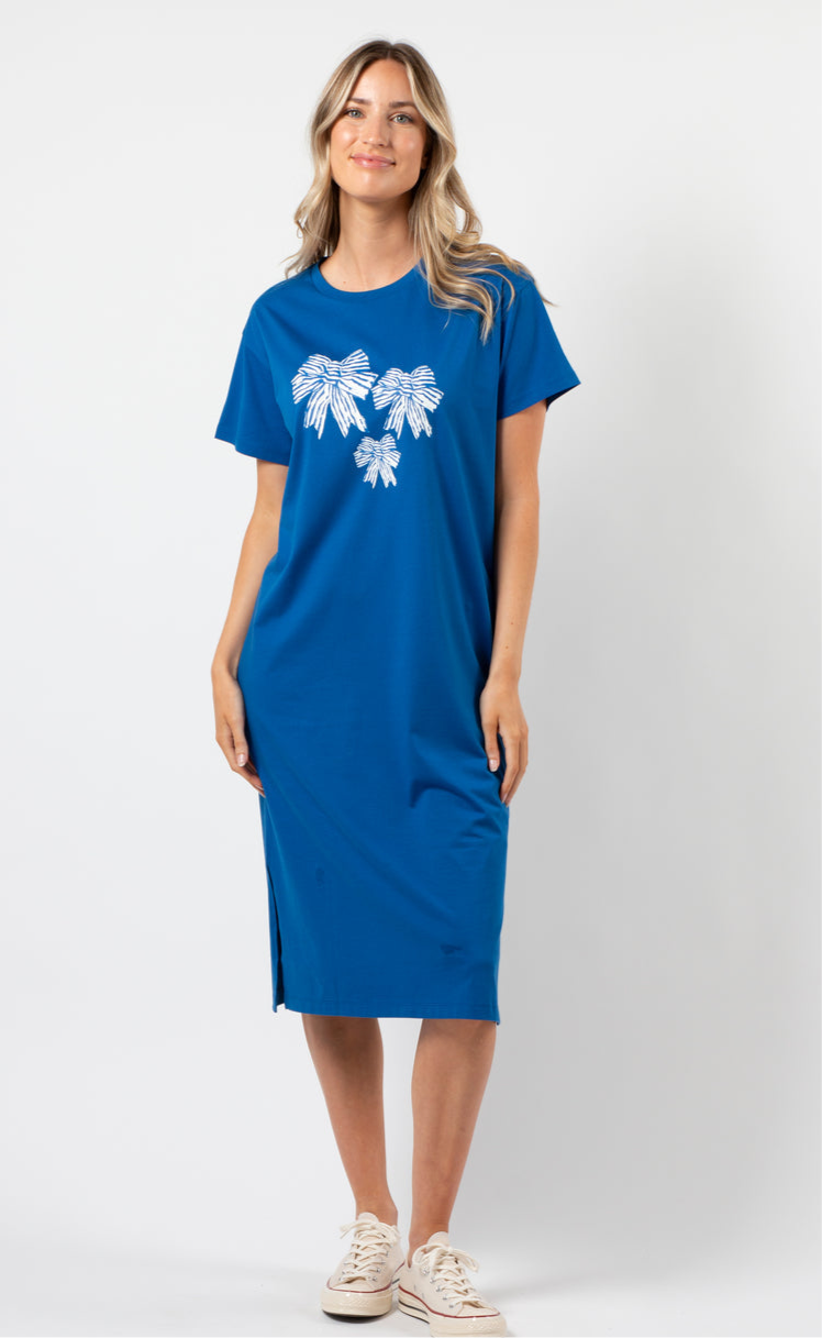 Stella + Gemma MAXIE T-SHIRT DRESS - DEEP BLUE BOWTIFUL BOW