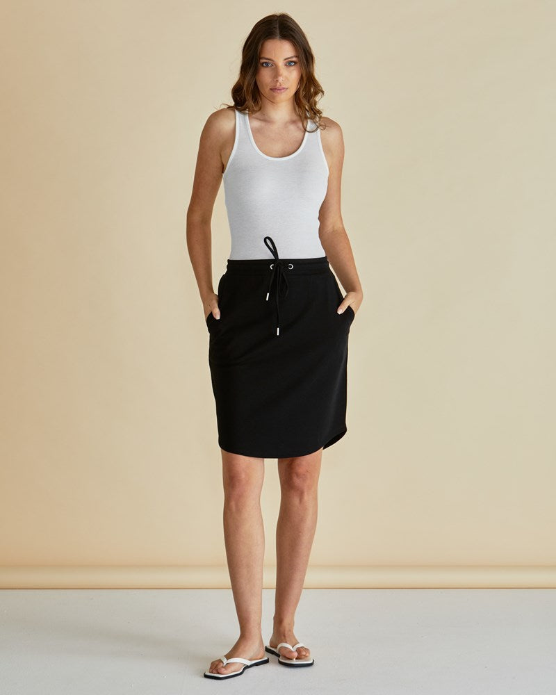 Betty BasicsRetreat skirt black