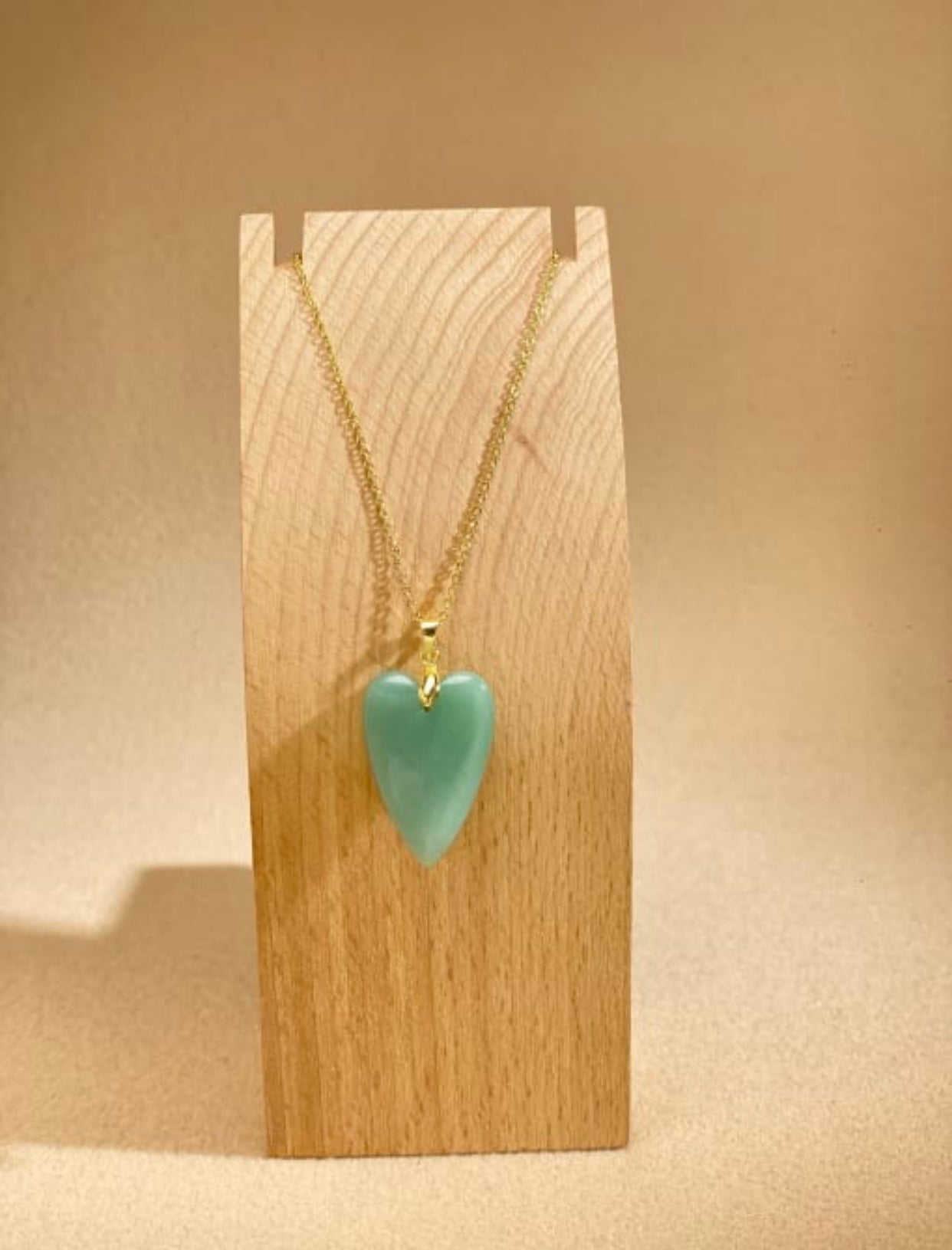 Flying Saucers heart Necklace green East ling Jade