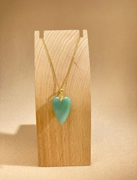 Flying Saucers heart Necklace green East ling Jade