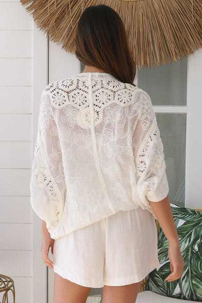 White cotton crochet top one size