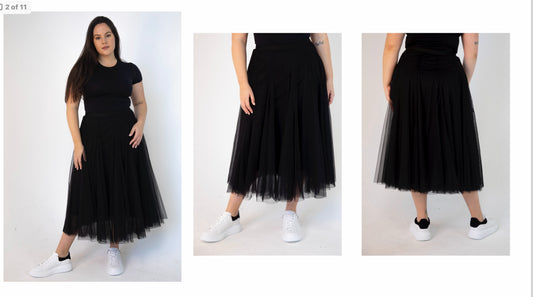 Black skirt one size