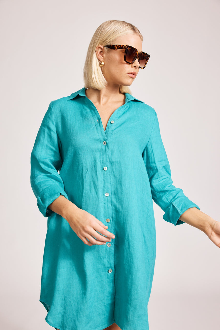 Eb + I’ve Mirama shirt dress linen lagoon