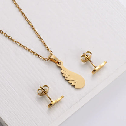Flying Saucers feather necklace and earring set