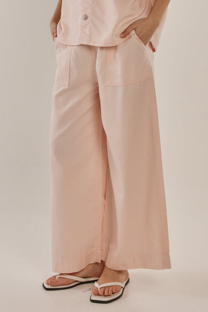 Betty Basics Safran relaxed leg pink