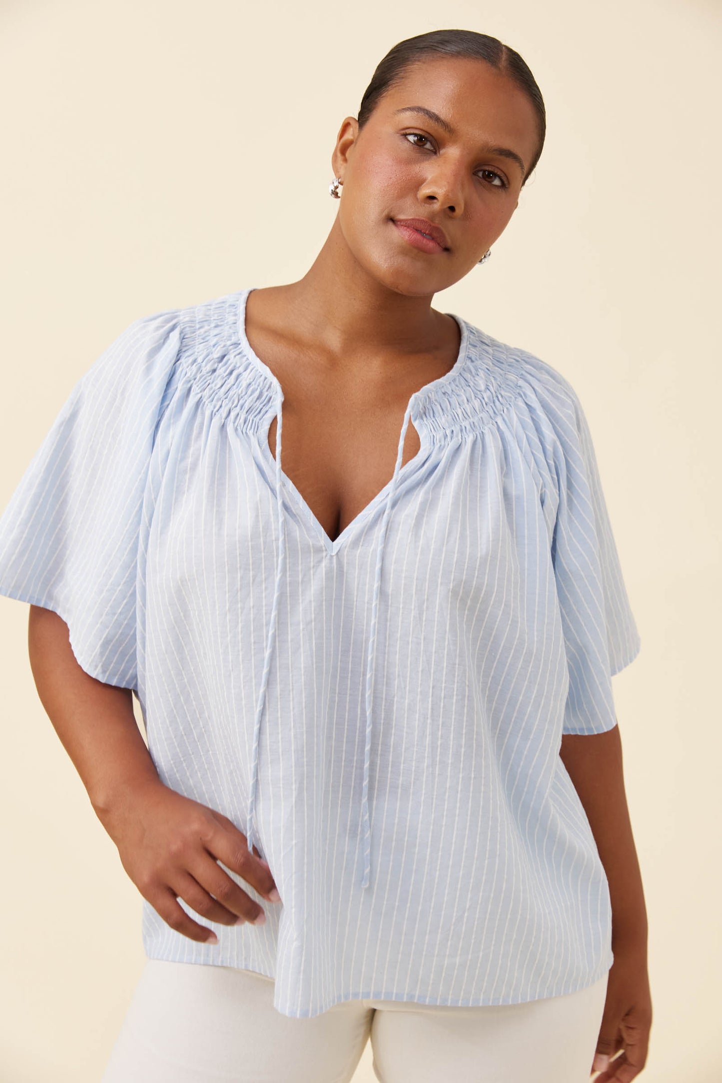 Isle of mine Lyndell shirred top light blue