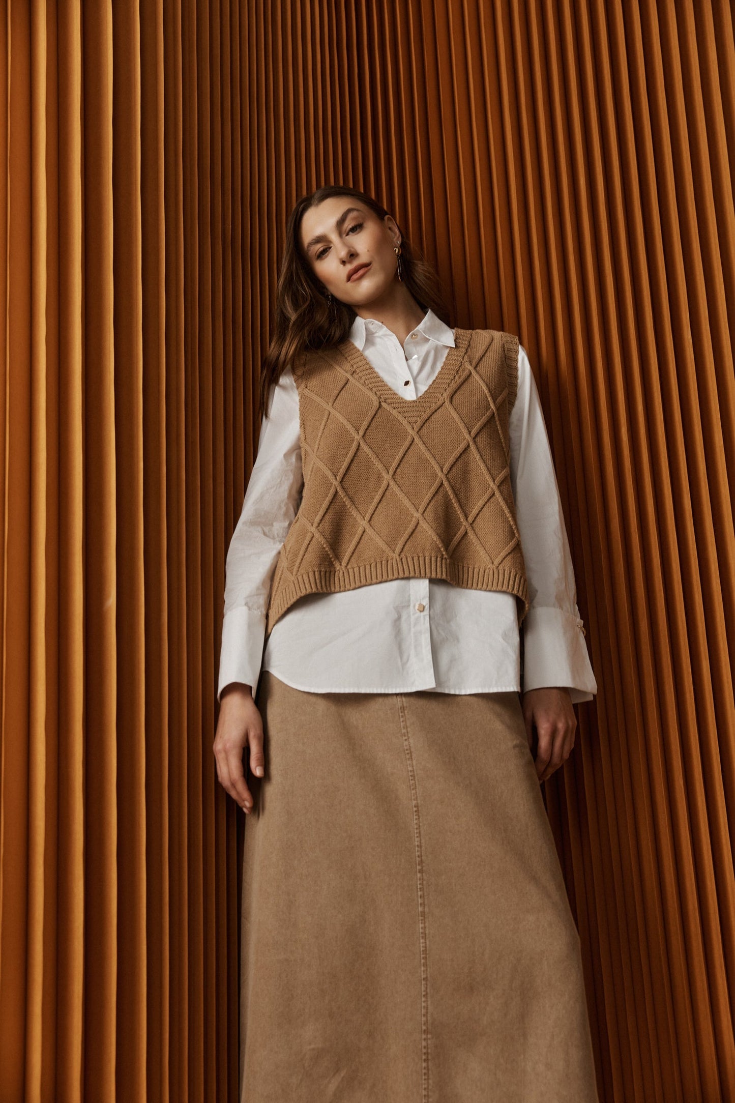 Eb + Ive Leora vest mocha