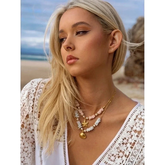 Flying Saucers star shell necklace pink