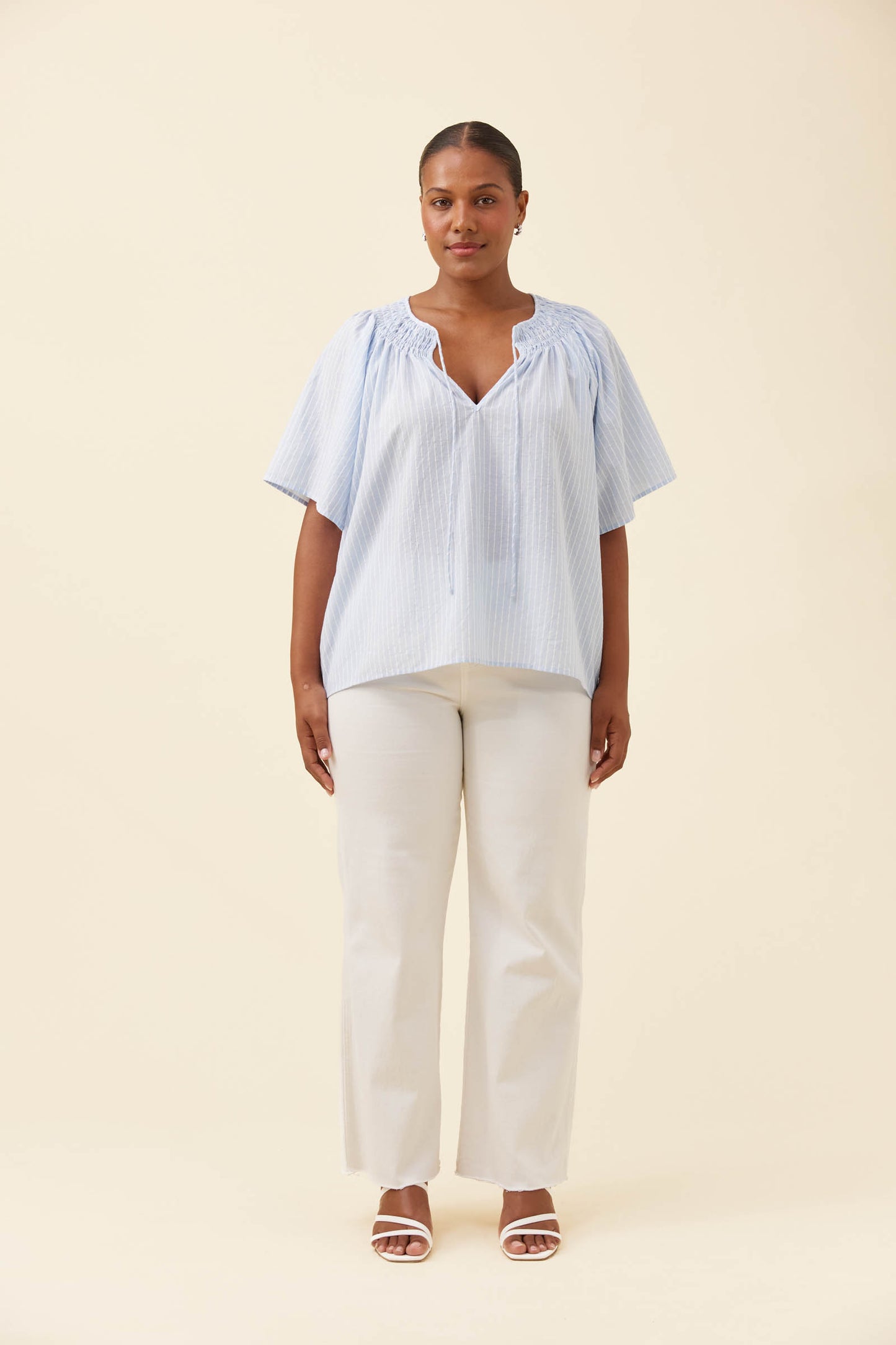 Isle of mine Lyndell shirred top light blue