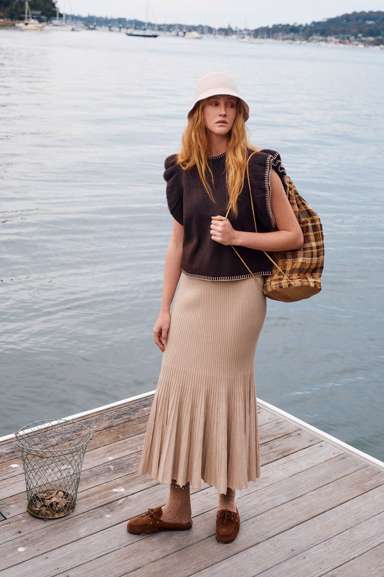 Isle of Mine Nell knit skirt Stone