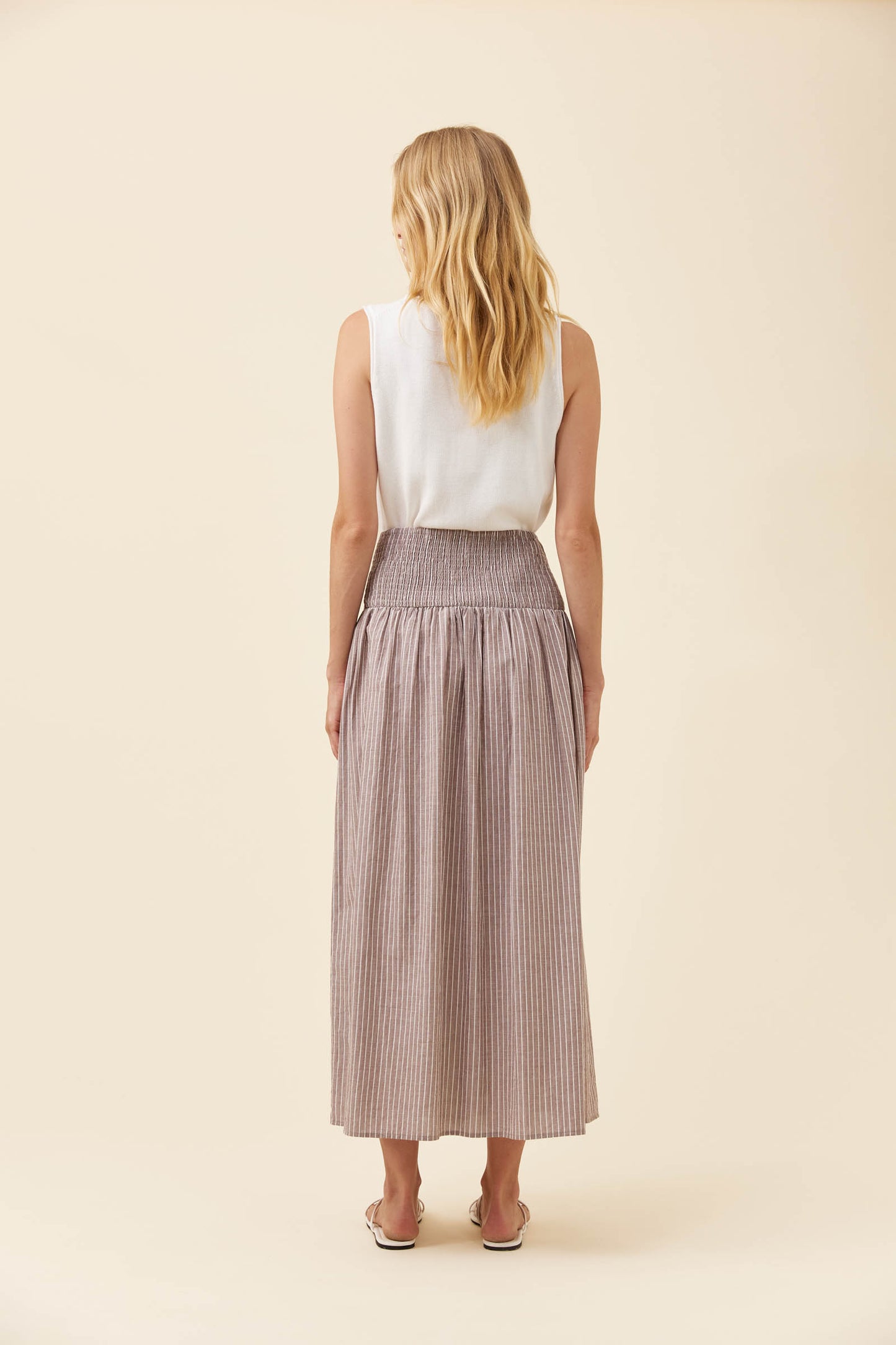 Isle of mine Lyndell maxi skirt Taupe