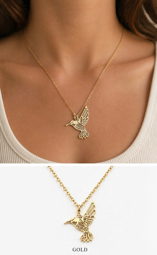 Flying Saucers Humming bird pendant gold