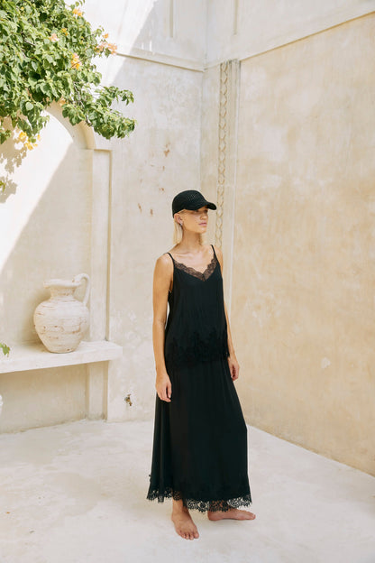 Eb + Ive Dusk cap. Black