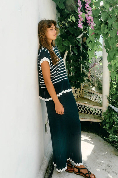 Isle of mine ida knit skirt  navy
