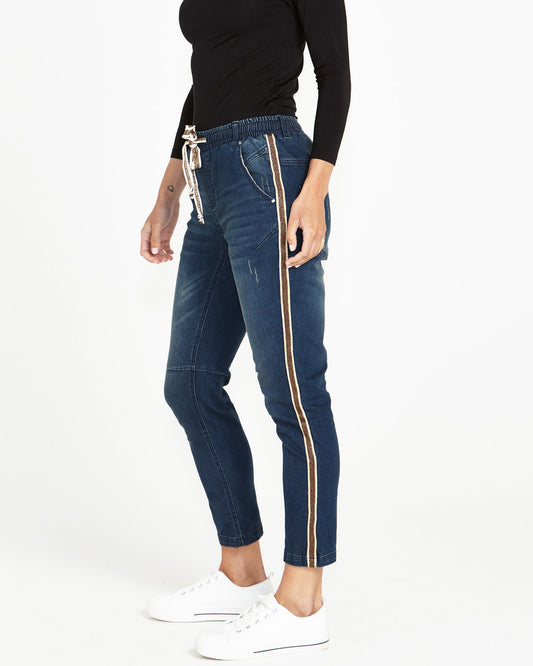 Betty Basics Zuri Jogger Bay Blue