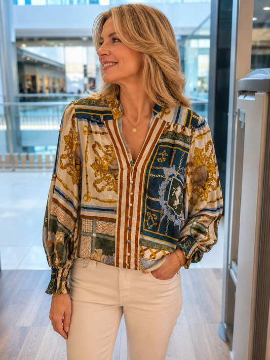 Visual blouse