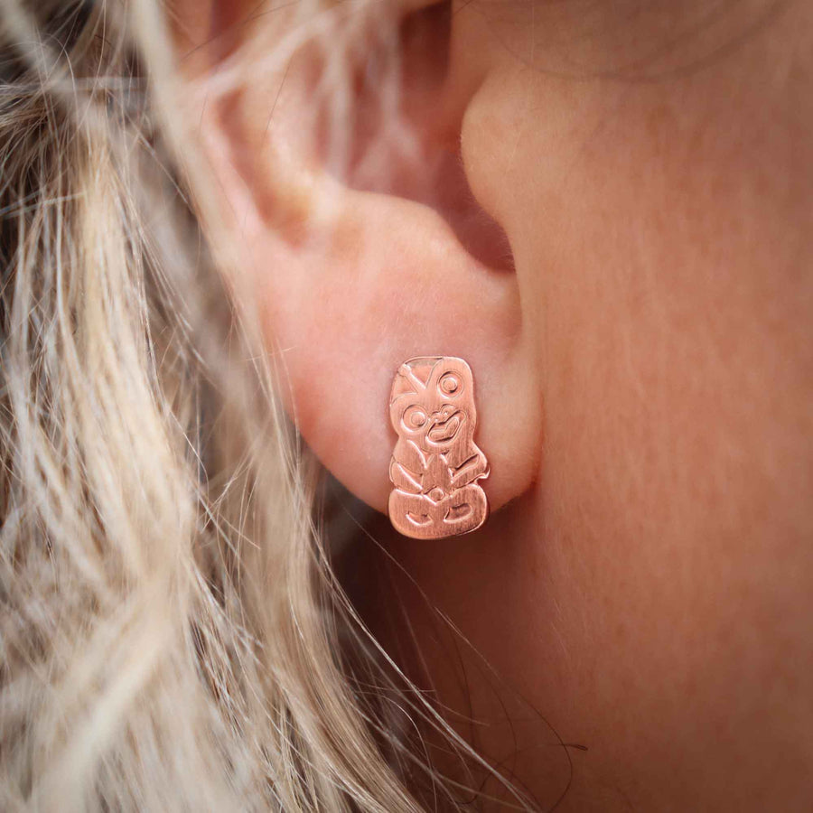 Little Taonga Tiki Earrings Rose gold